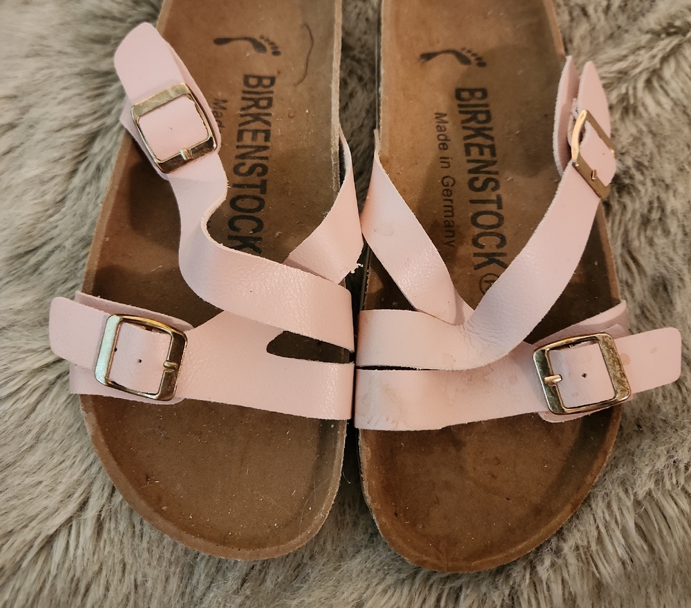 Birkenstock Light Pink Sandals with Gold Buckles